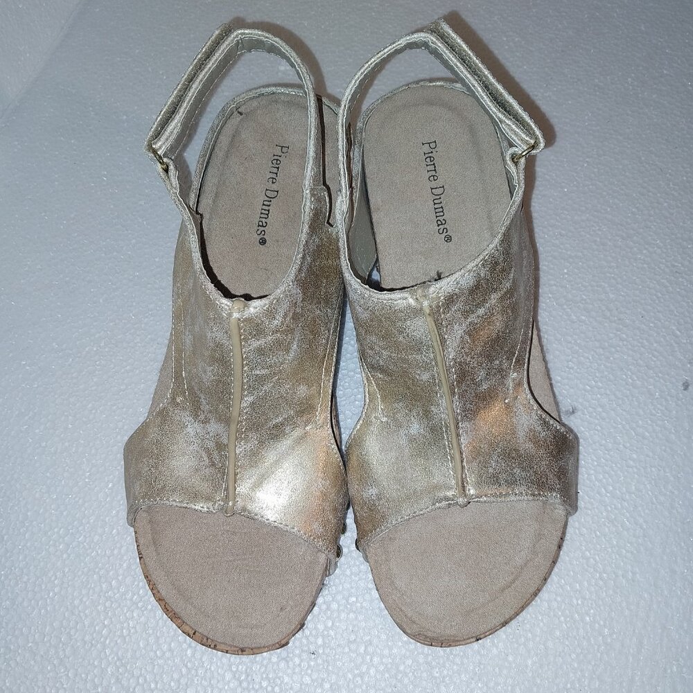 Pierre Dumas Gold Wedge Sandal New classy
